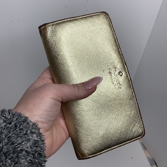 Kate spade ♠️ Cameron Street Wallet - Picture 5 of 8